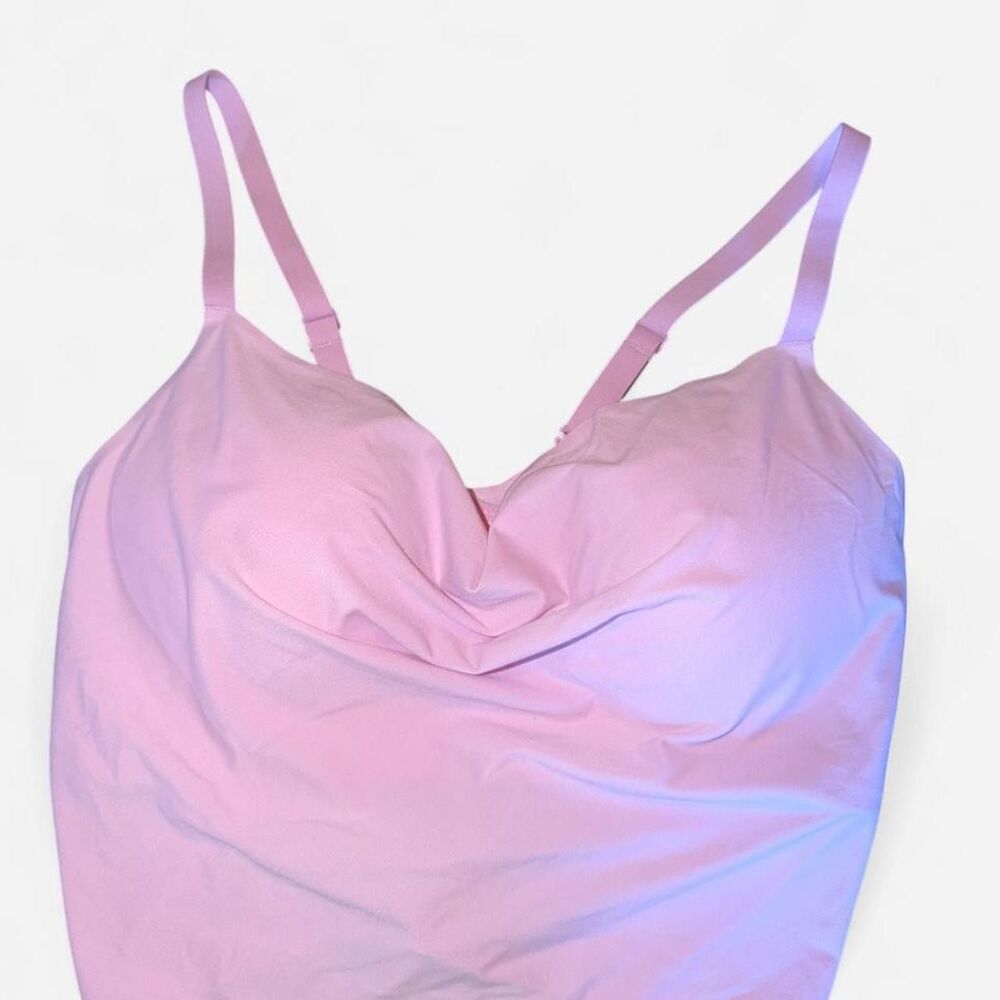Balance Women's Pink Crop-top
